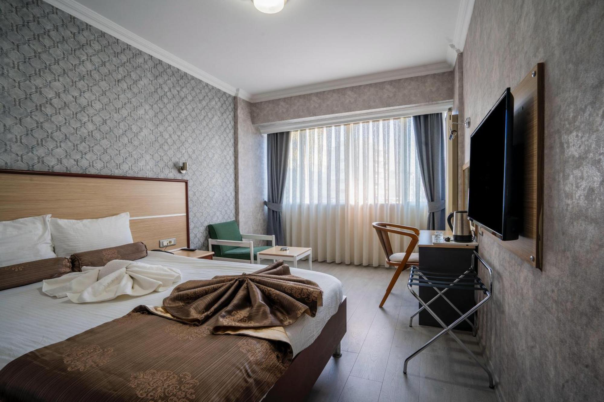 דניזלי Halley Otel מראה חיצוני תמונה